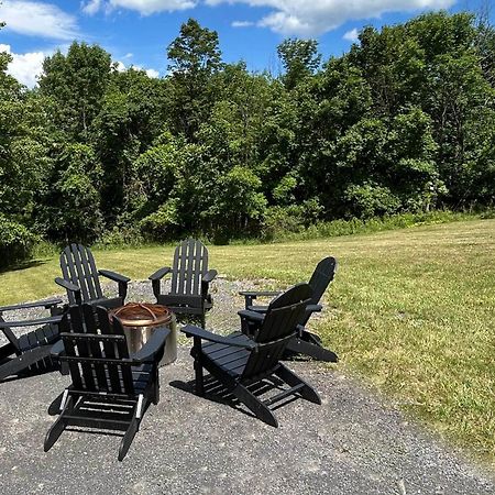 Private Modern Home With Fire Pit By Summer Cornwallville Exterior photo